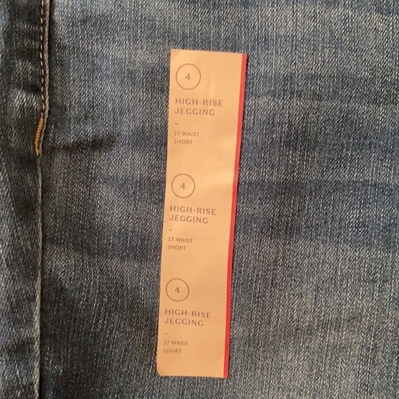 Universal Thread Denim - Picture 2 of 5